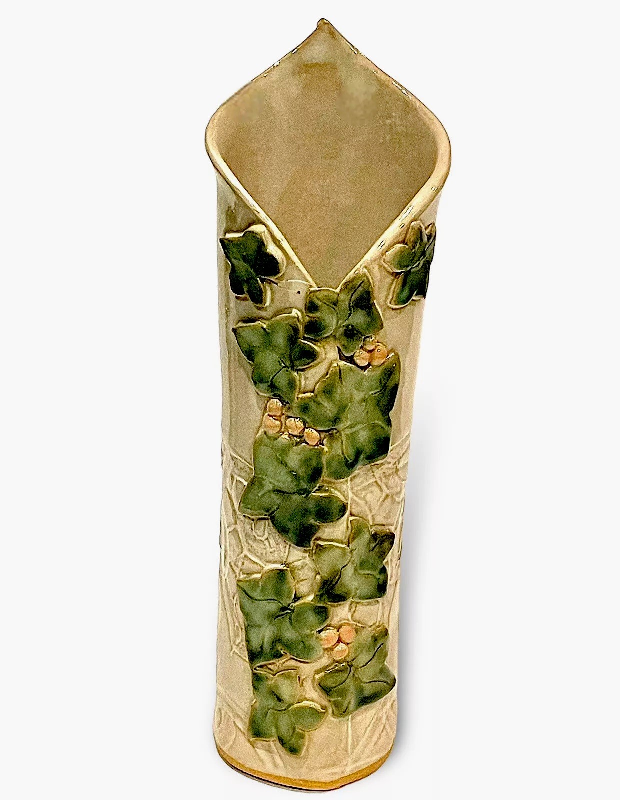 MAJOLICA ART POTTERY Vase Hand Built Layered Ivy Berries Signed OOAK ~ READ