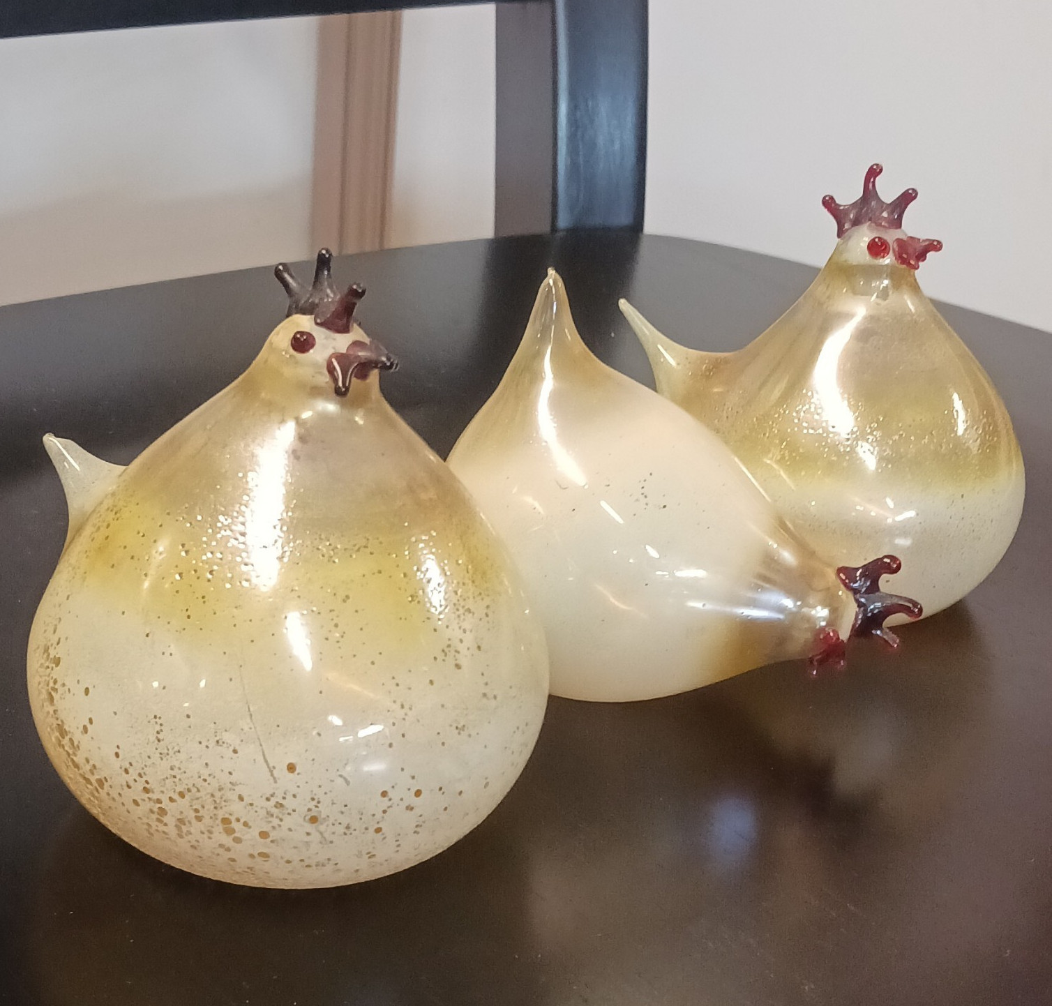 Set of 3 Vintage White & Gold Speckled Glass Art Blown Chickens