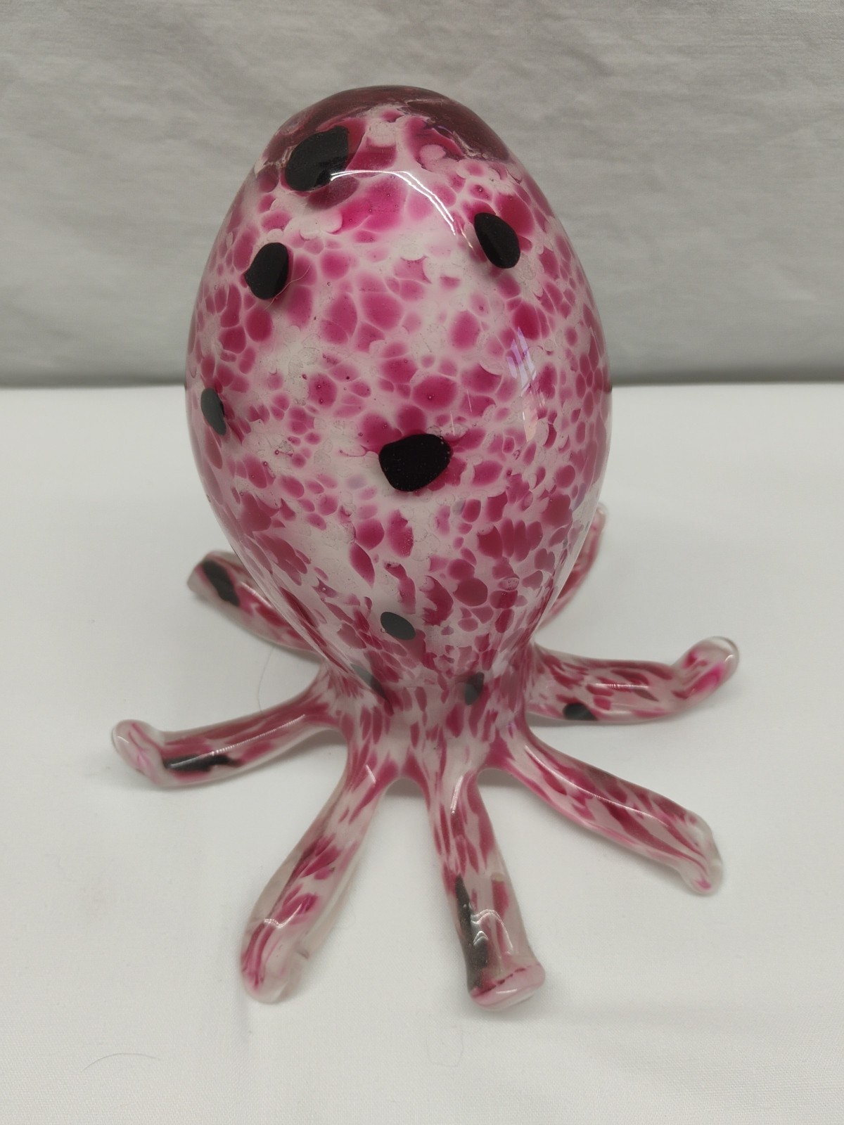 Glass Octopus Pink Speckled Paper Weight Decor Piece 6″ tall x 6.25″ wide