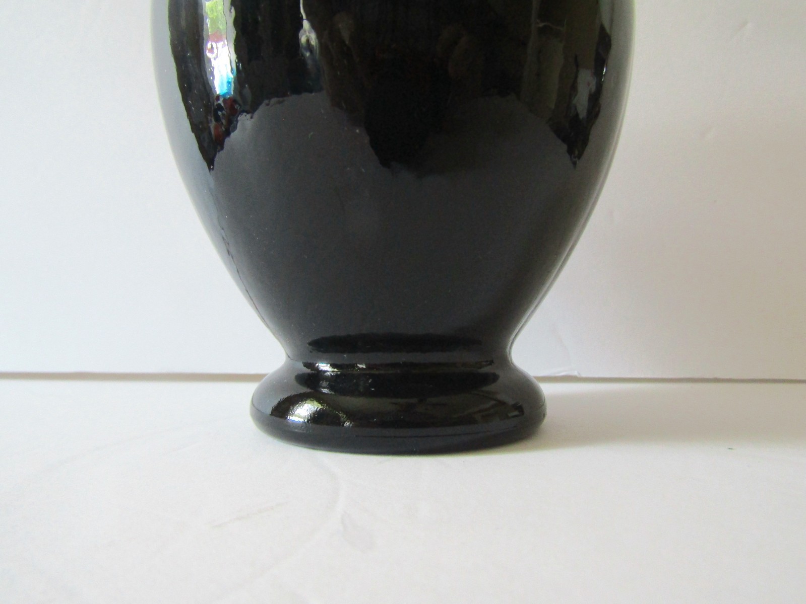 Fenton Art Glass 1980s Black Amethyst 6 1/2″ Tall Round Plain Vase Unpainted