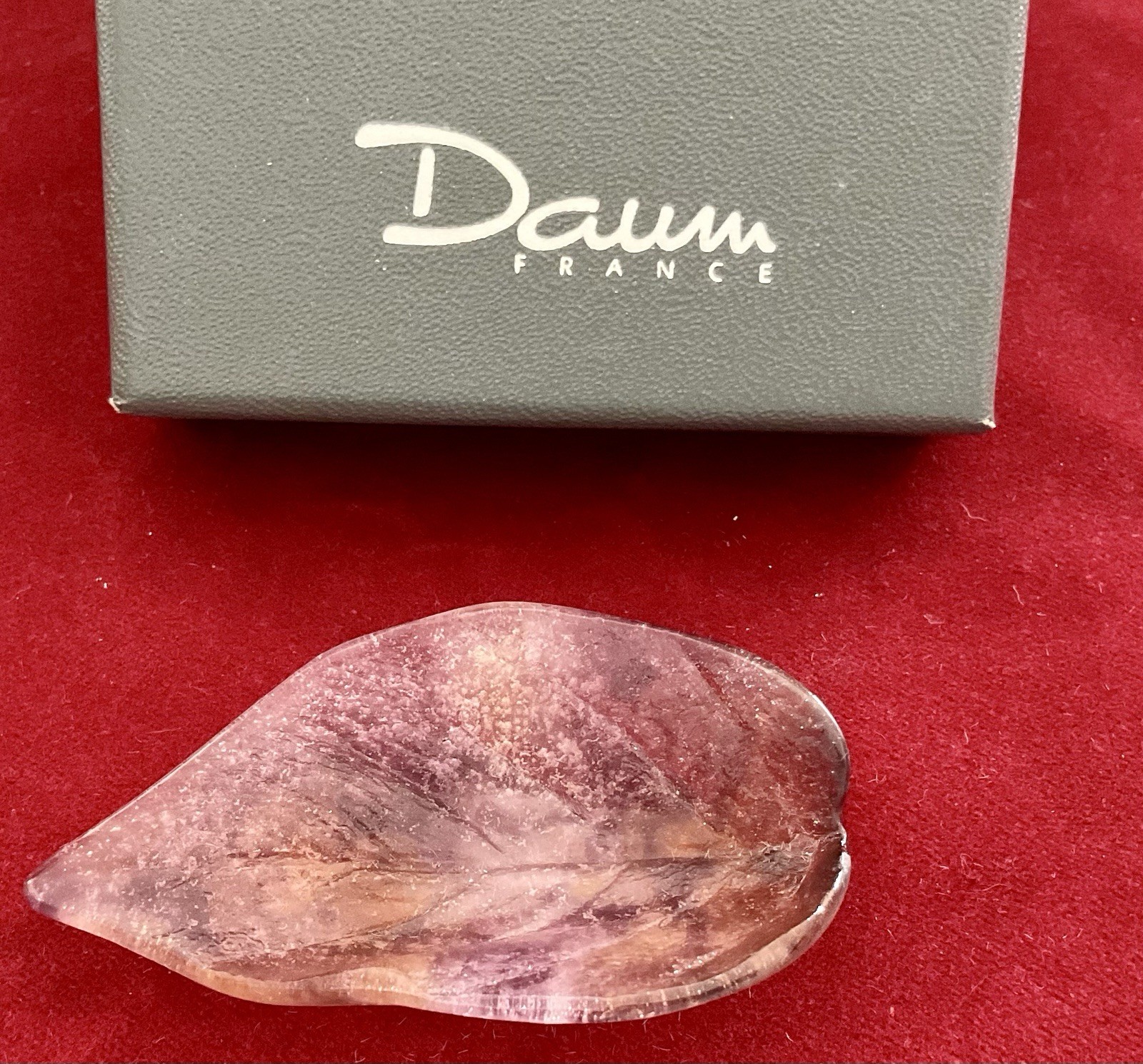 ESTATE LOVELY DAUM SIGNED MINI LEAF ORIGINAL BOX GORGEOUS!