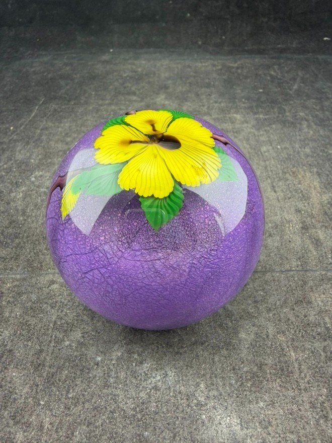 Vintage 1998 Zellique Art Glass Paperweight – Signed & Dated – Floral…