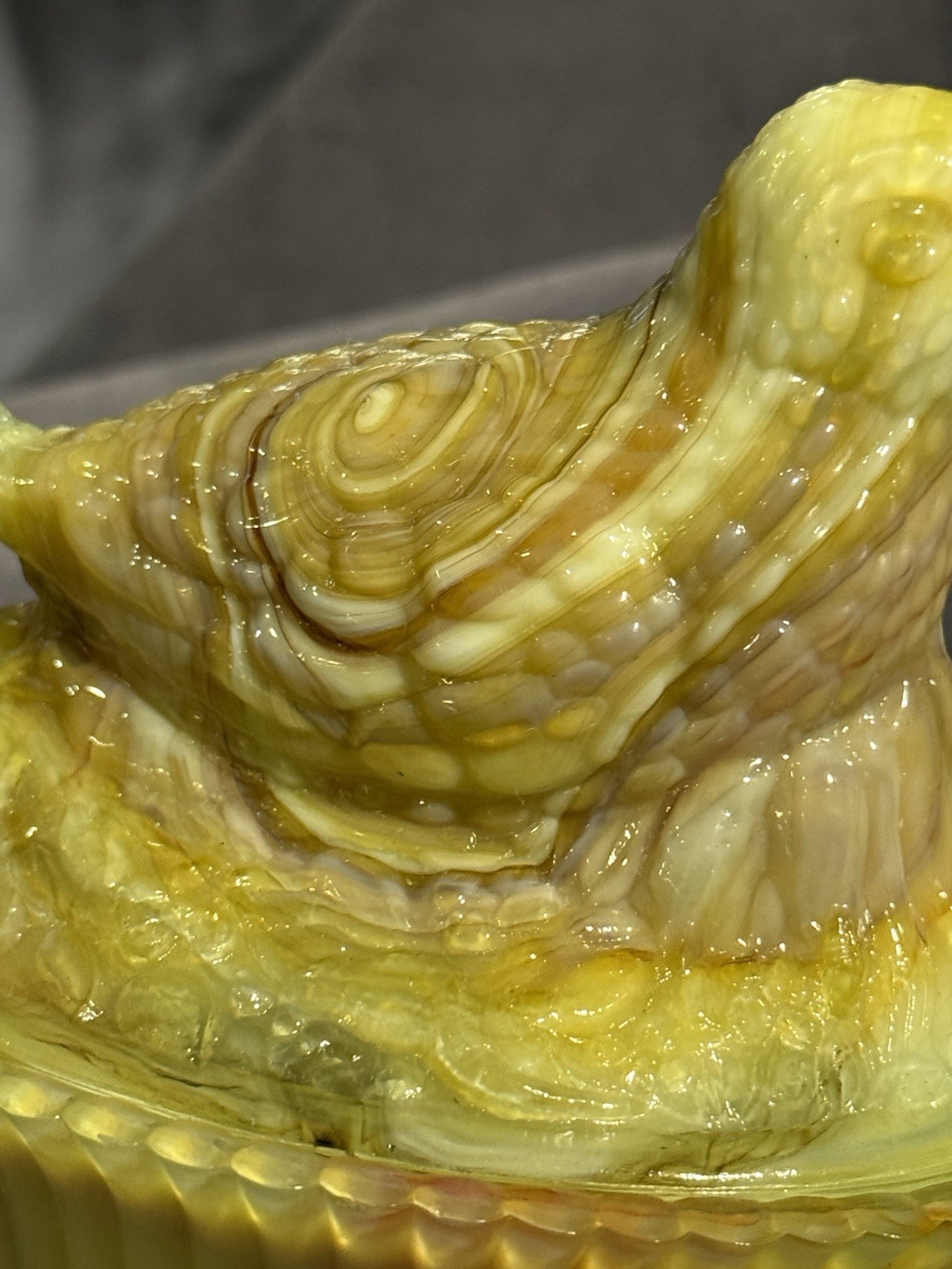 Vintage Yellow Slag Glass Nesting Robin Nest Bird & Berry Covered Dish
