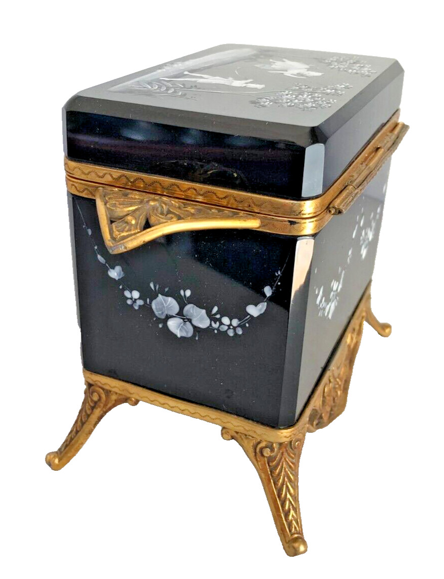 Mary Gregory American Antique Glass Dresser Hinged Box, Gilded Metal, c.1890