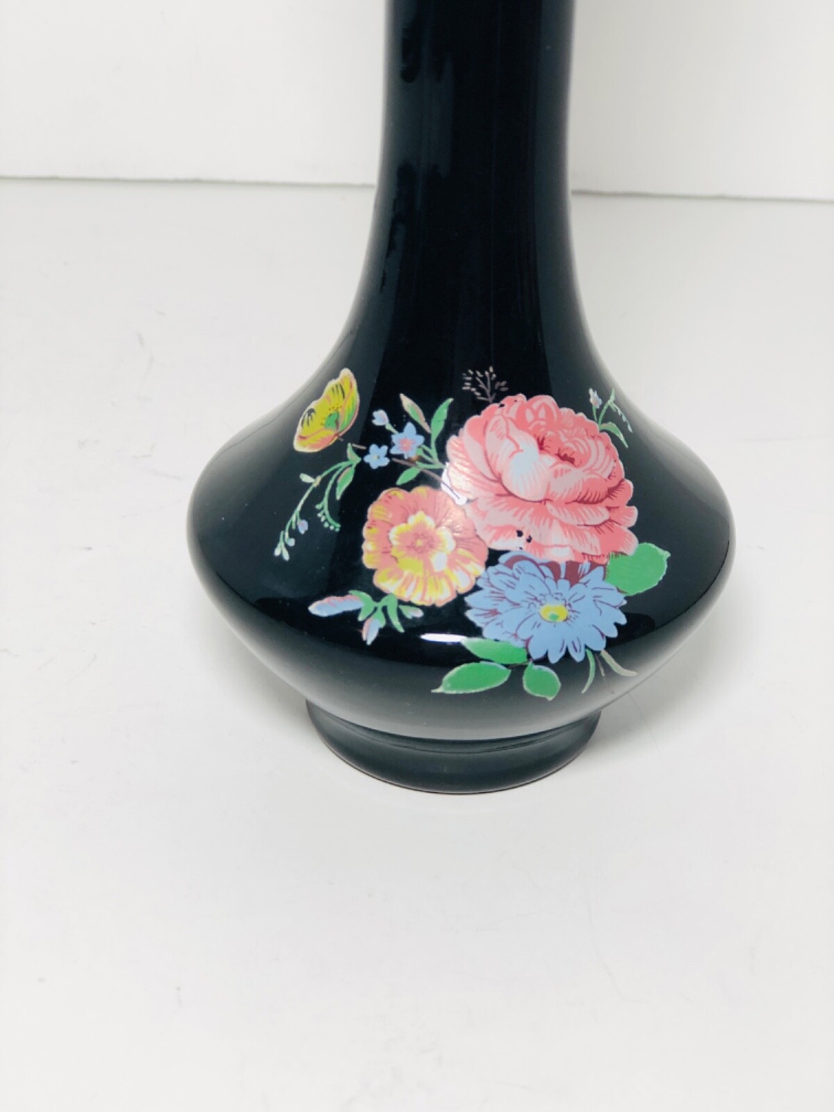 Victorian VTG Ebony Black Amethyst Art Glass Vase Floral Pattern Handpainted 8”
