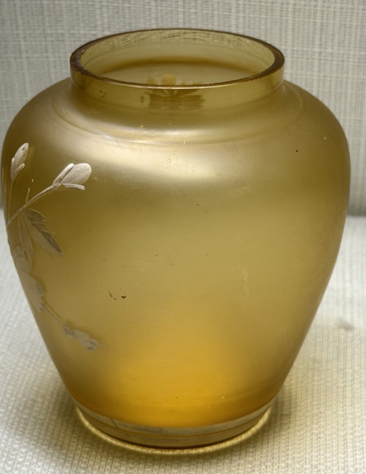 Thomas Webb? Unmarked Amber Yellow Cameo Art Glass Vase Jar Opaque White Overlay