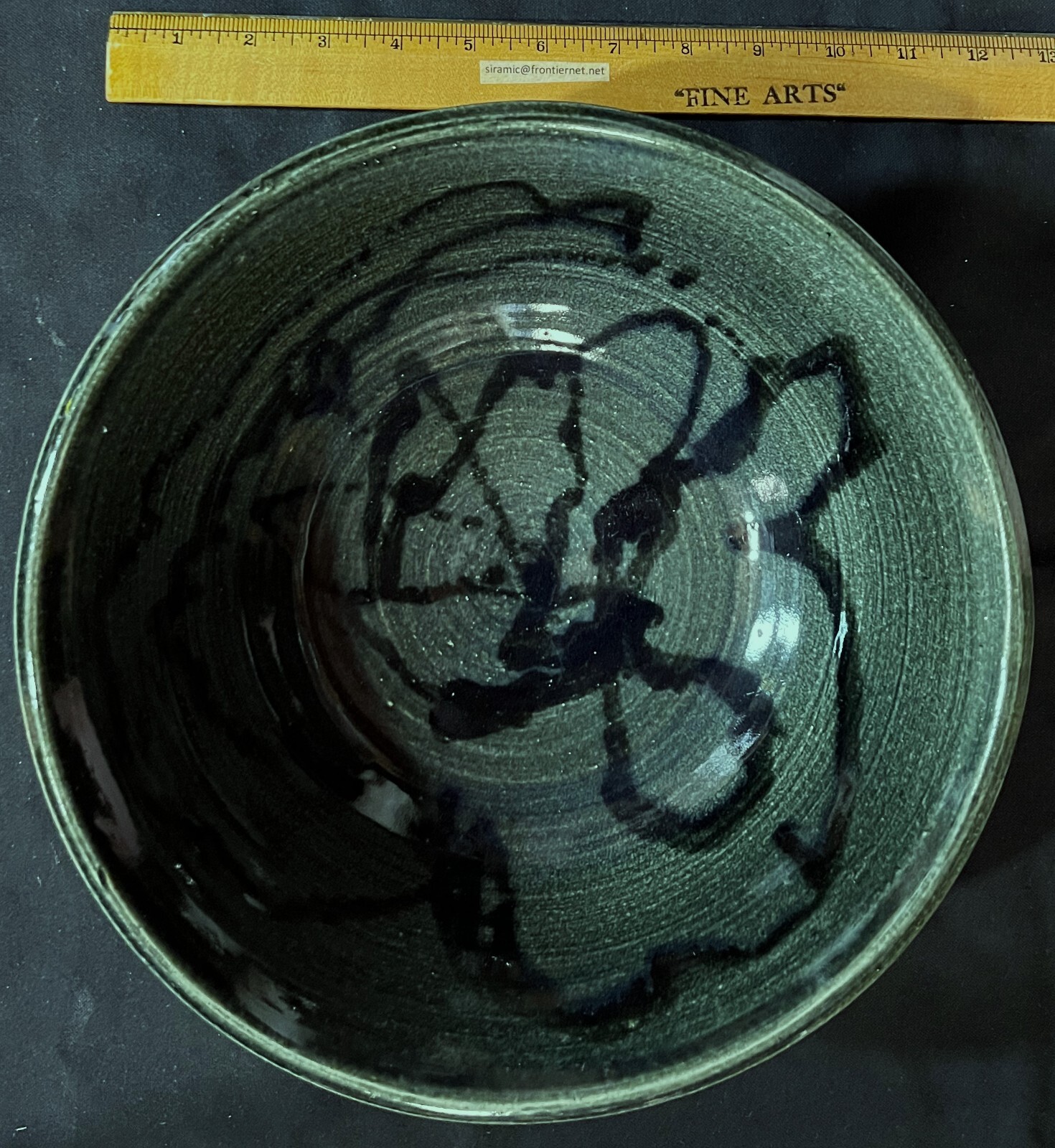 KURT WILD POTTERY 11.25″x4.0″ GLOSSY DARK GREEN LG BOWL RIVER FALLS,WI CRANBROOK