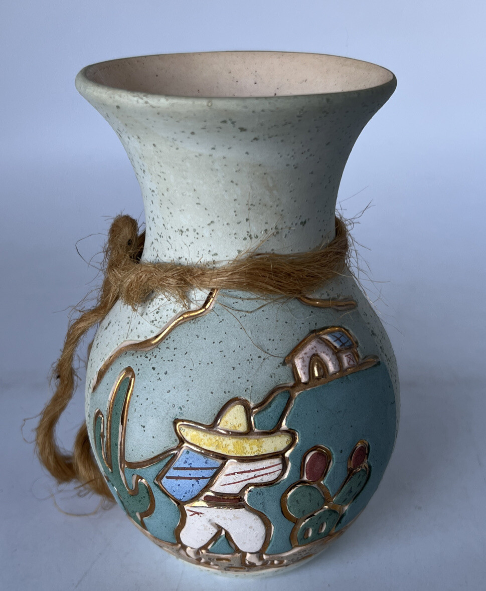 Mexico Pottery Ceramic Pot/ Vase With Cactus Scene Light Green Mint!!