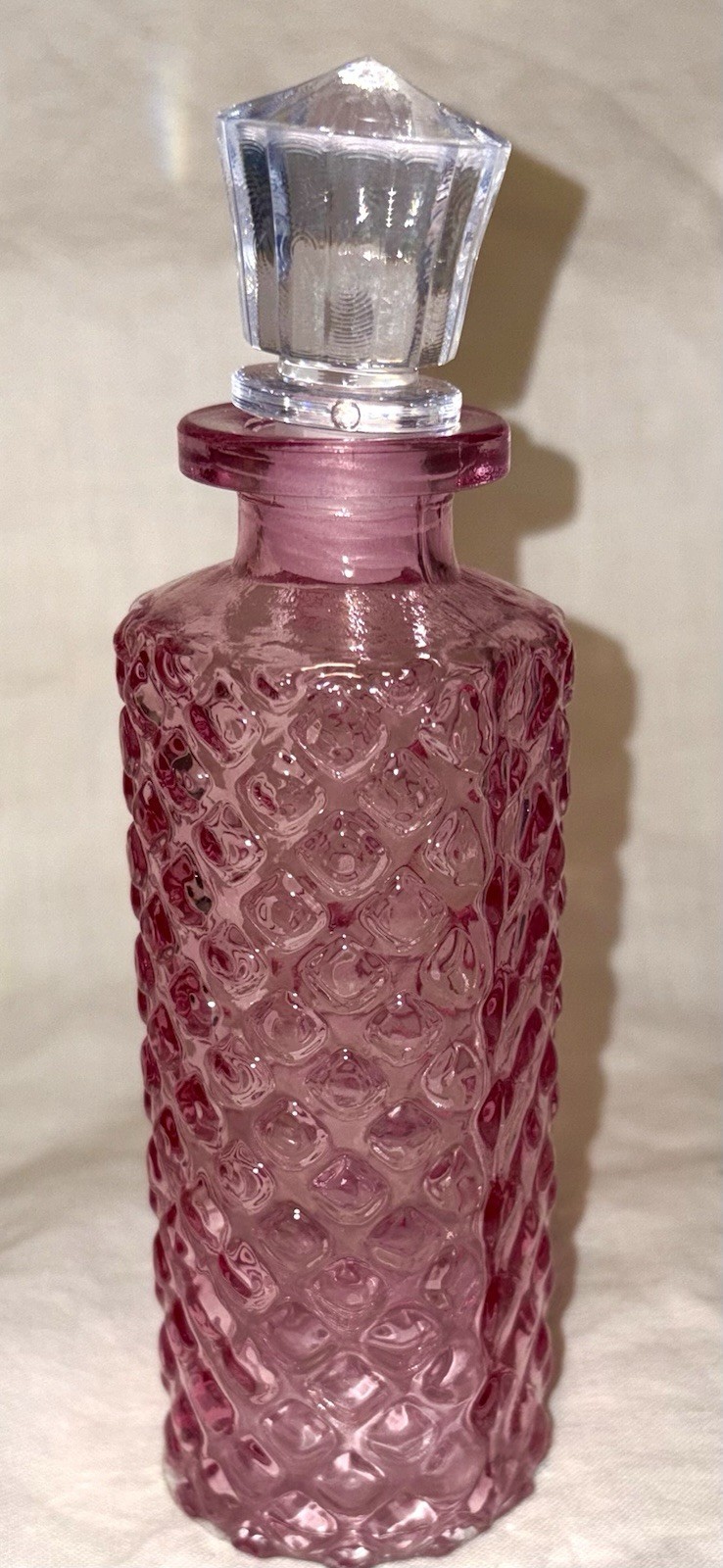 Decorative Pebble Pink Glass Bottle Decanter With a cut glass Stopper NEW