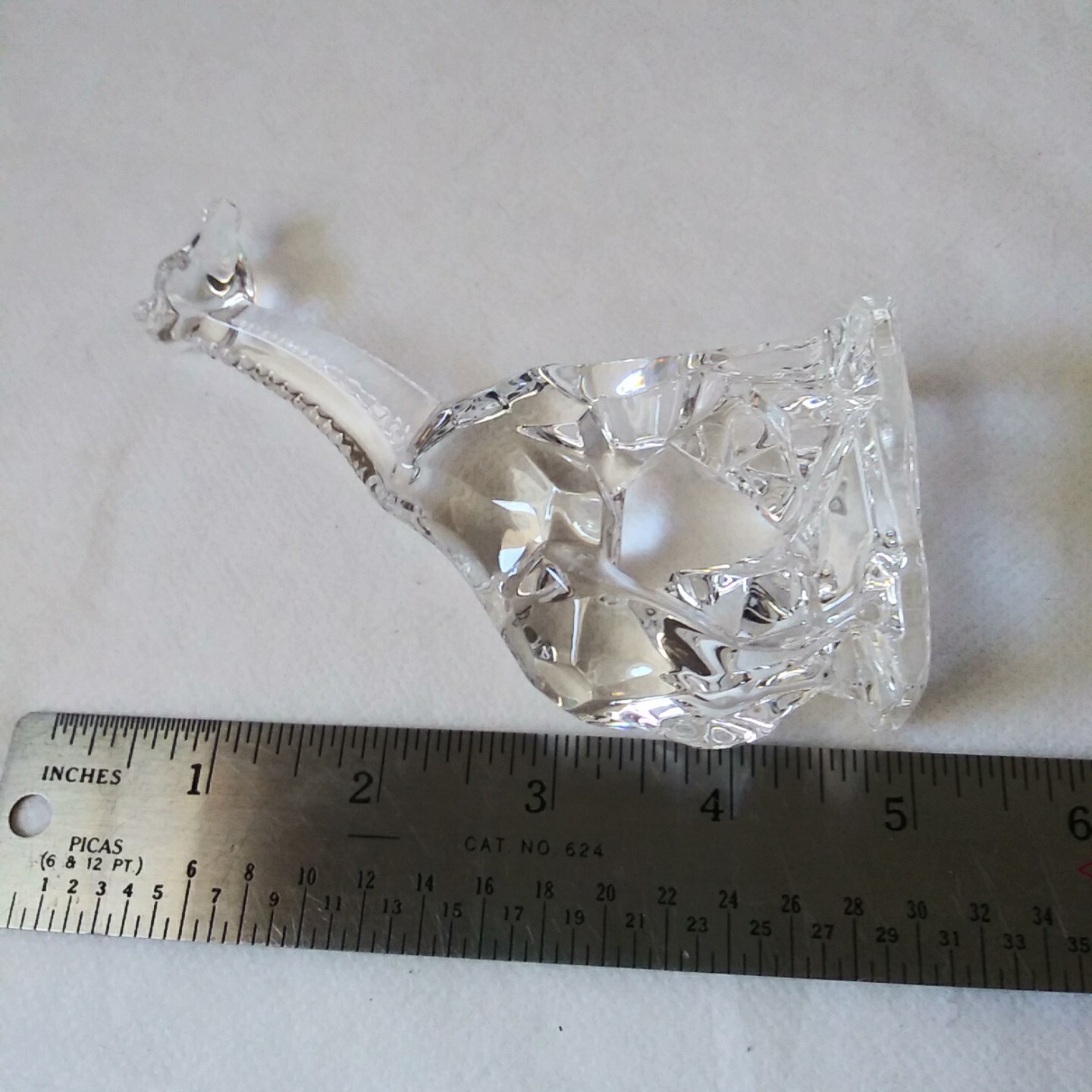 Italian Crystal Giraffe Chiseled Figurine 24% Lead Glass Made In Italy