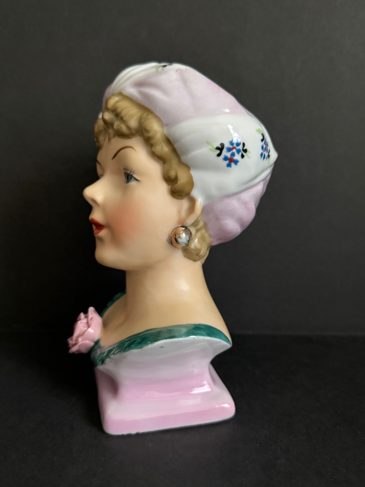 VINTAGE LADY HEAD VASE UCAGCO WITH TURBAN ON PEDESTAL 6.5”