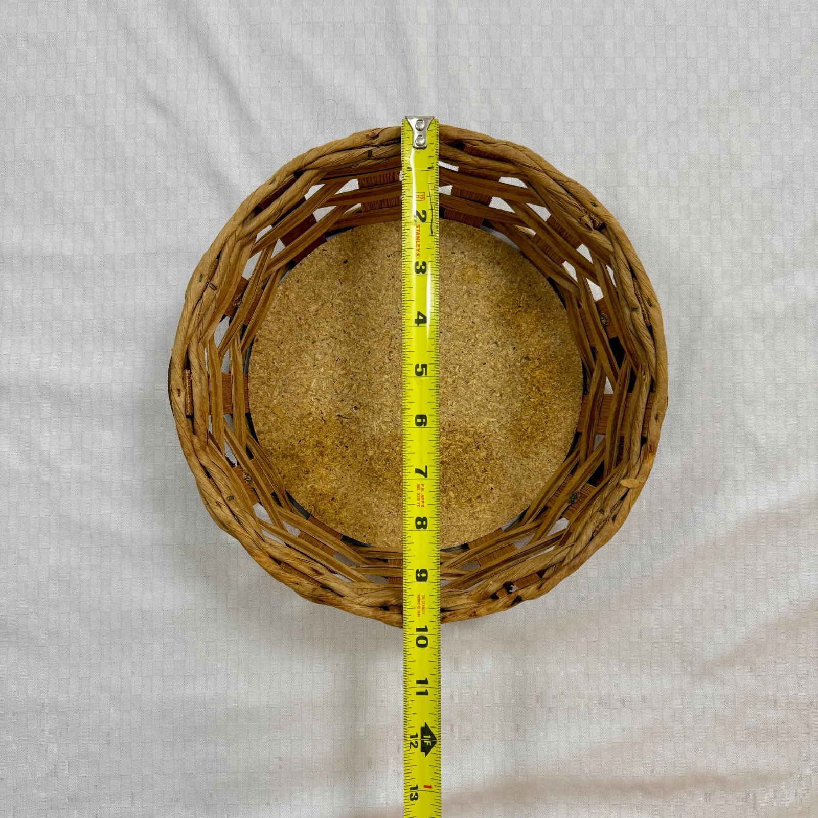 Pyrex Woven Basket Carrier for 2 Qt Round Casserole w Leather Handles Vtg