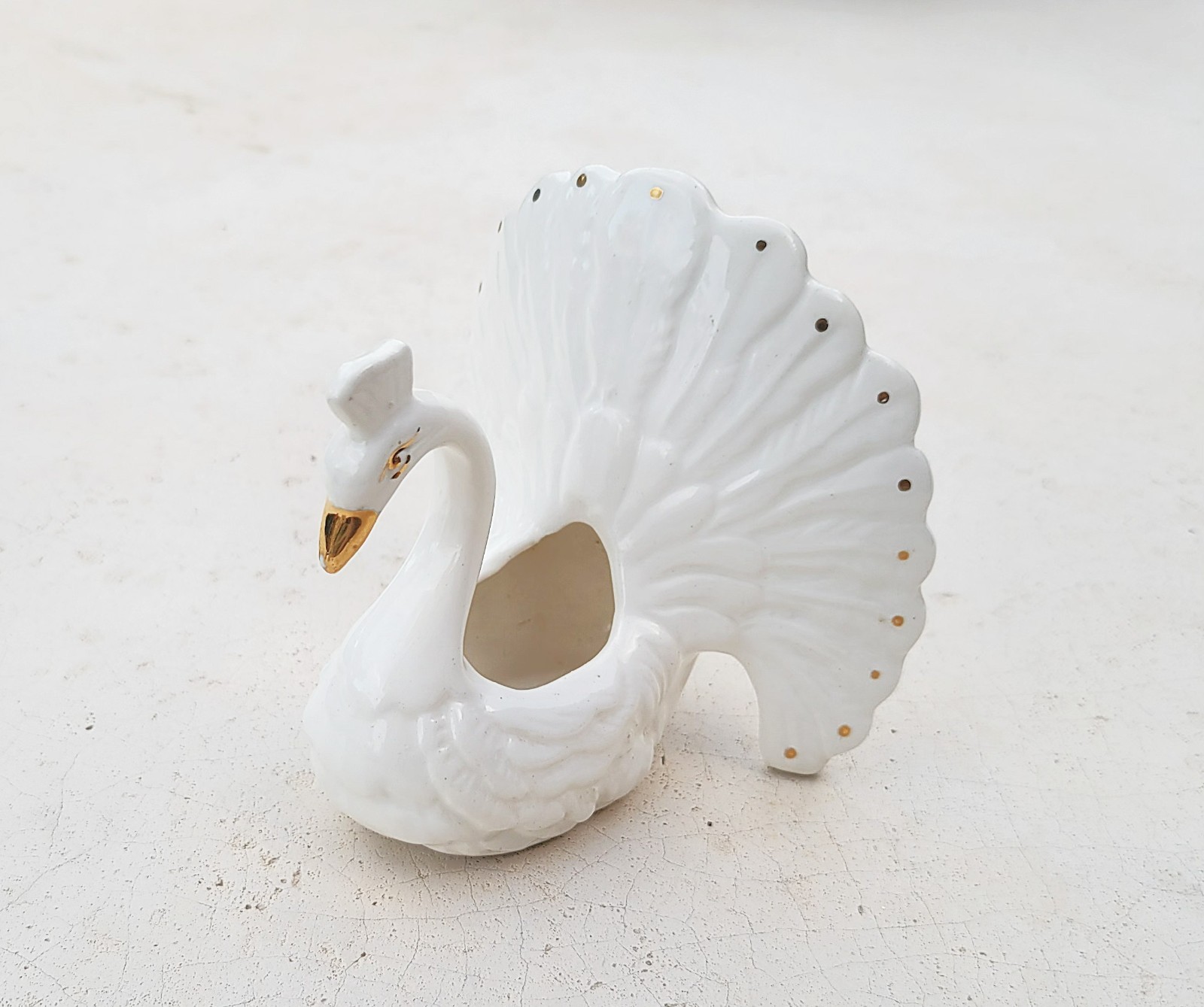 Capodimonte Small White Porcelain Fantail Peacock Posy Vase or Planter Italy