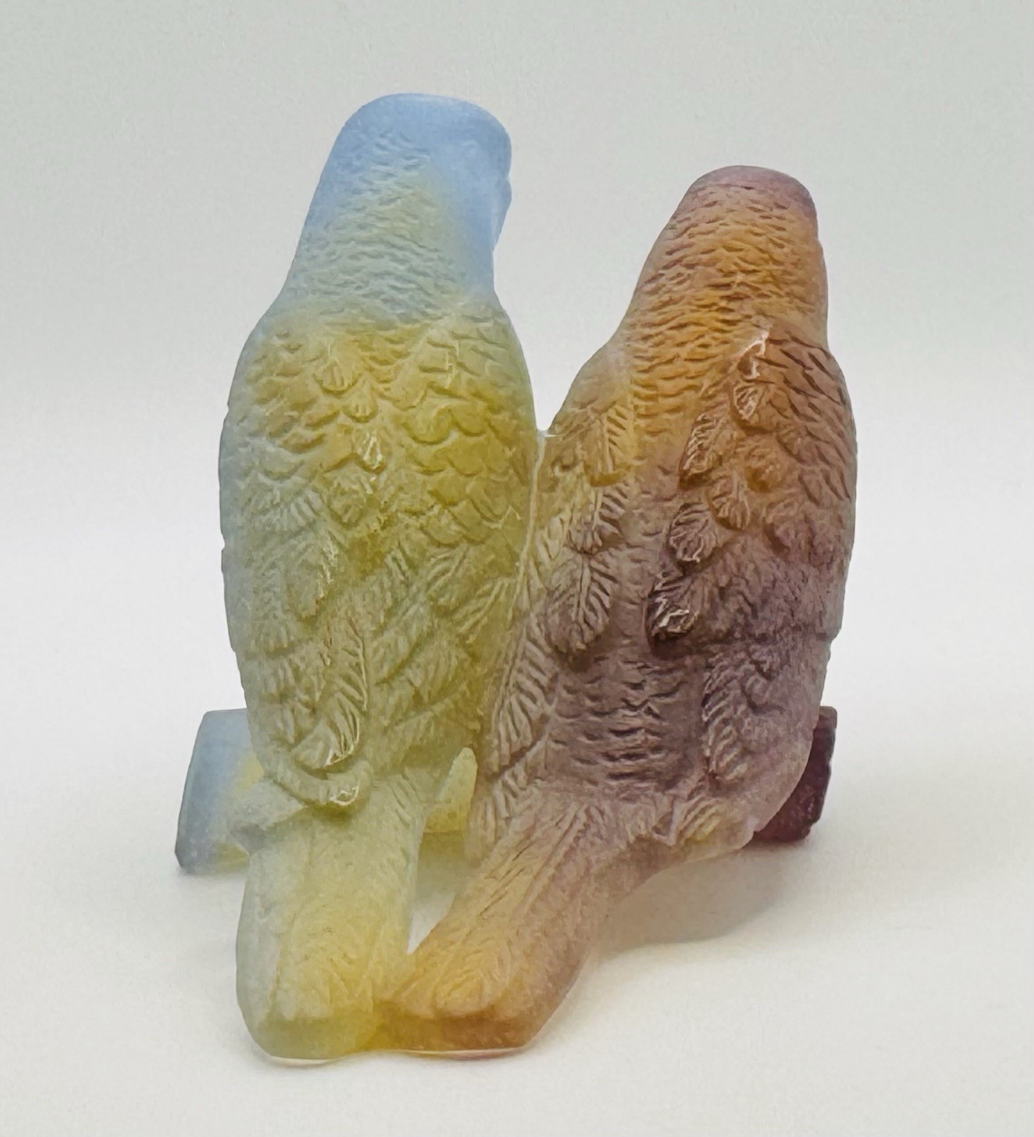 NIB FLAWLESS Glass Crystal DAUM France Two PARAKEET BIRDS Pate De Verre Figurine