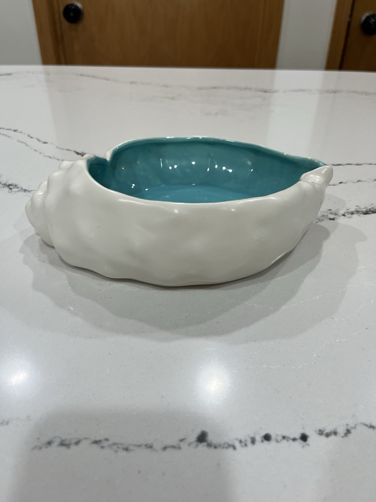Vintage MCM West Coast Pottery Seashell Dish White & Turquoise 9 x 6 x 2.25”