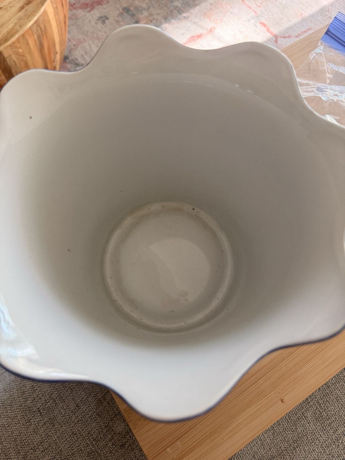 Blue & White Chinoiserie Cachepot Planter Vase Scalloped Rim Garden Ridge