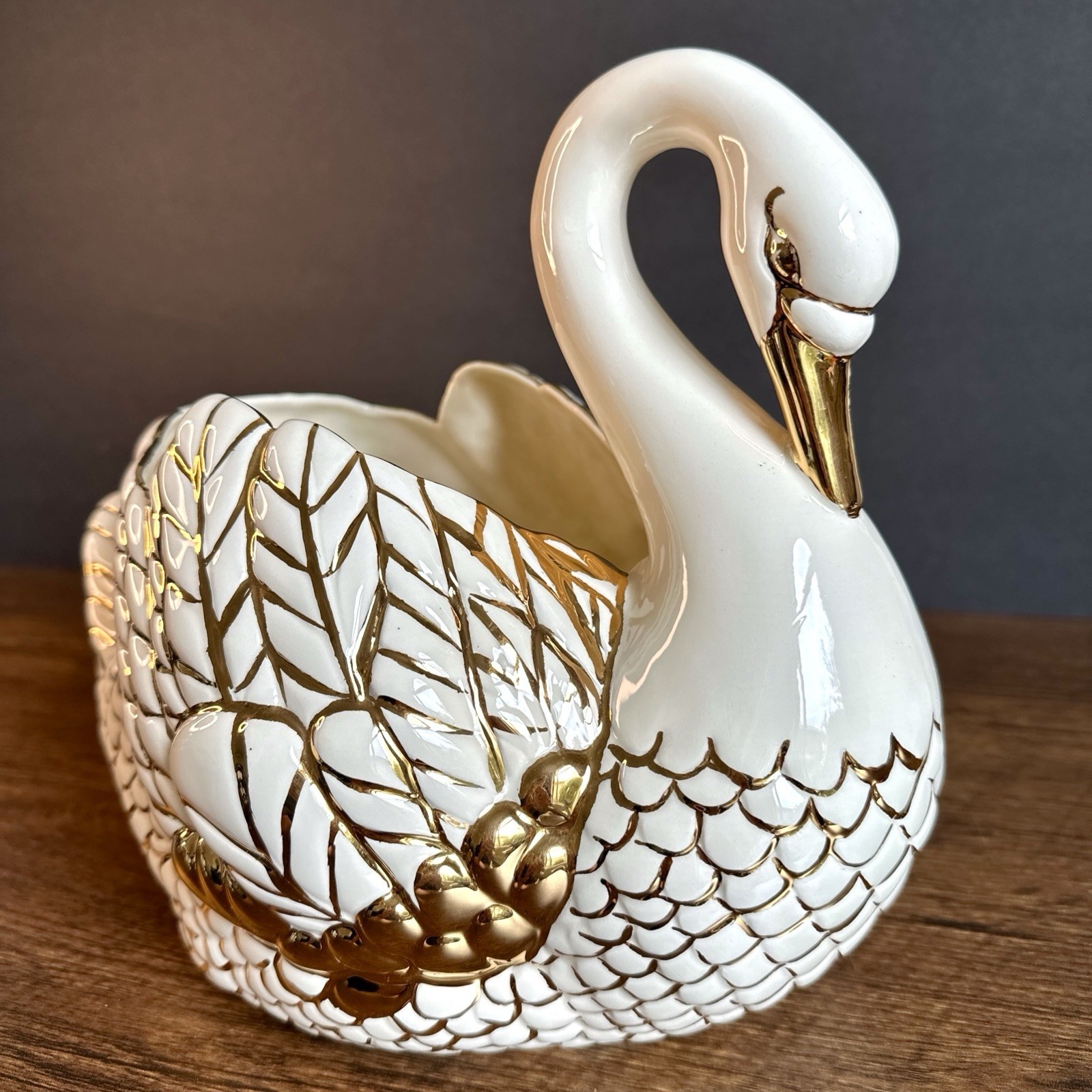 Holland Mold Swan Planter 1978 Cream & Gold Porcelain Pearl Metallic Vase Bowl