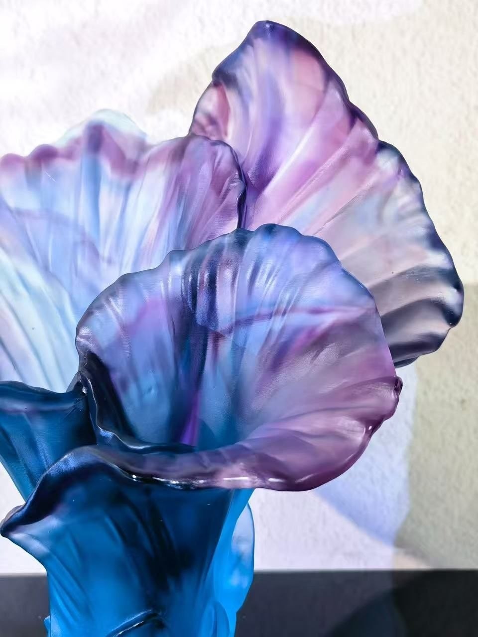 Daum Vase Tulip Violet 35 cm height new in box Large