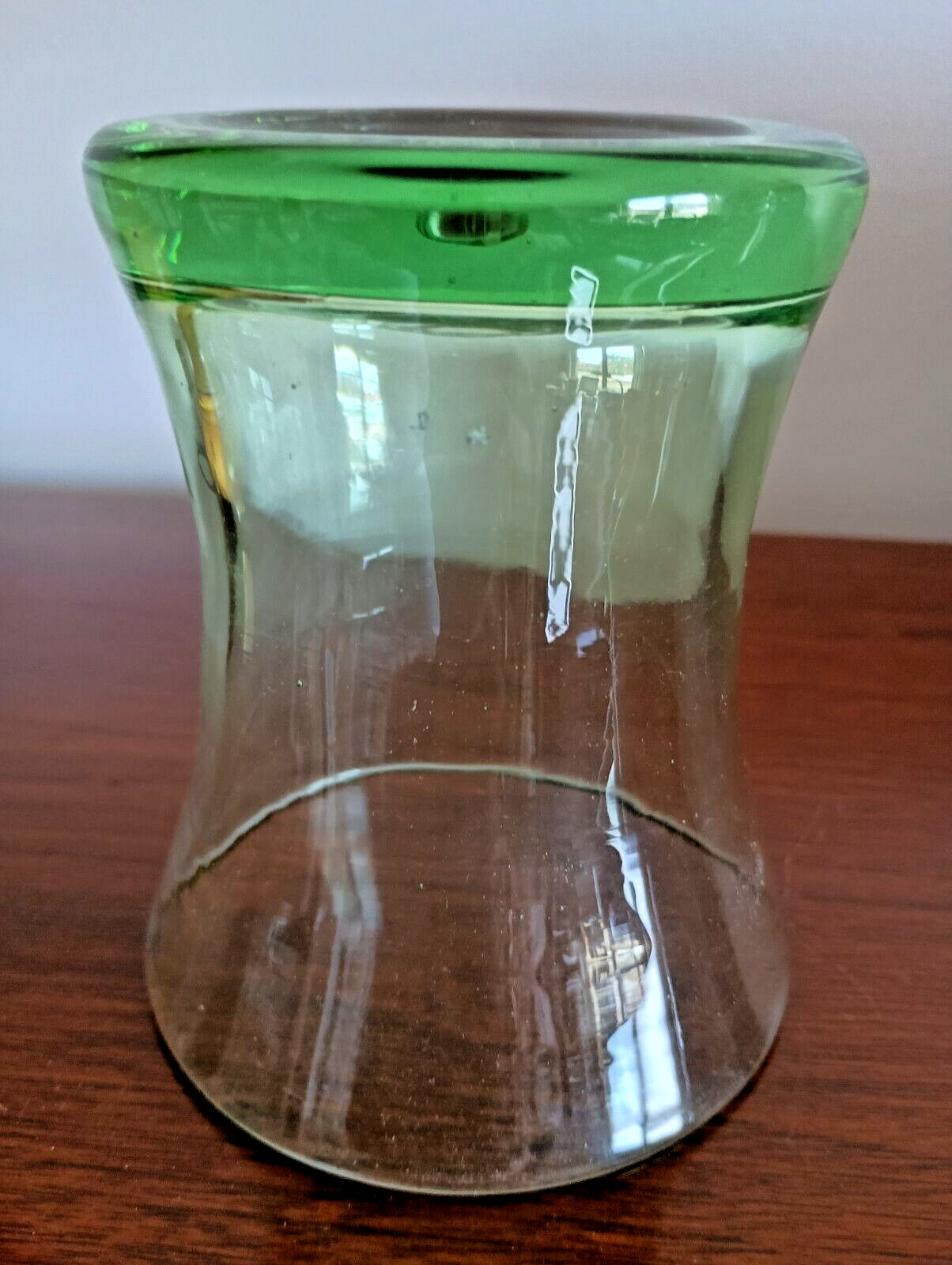 4.25″ Small Concaved Gathering Vase Hand Blown Squat Flared Rich Shade of Green
