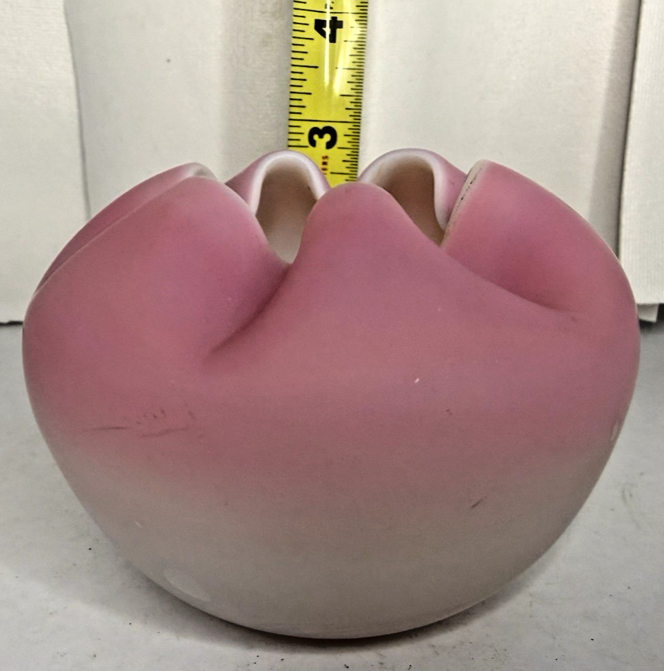 Vintage Rose Bowl Vase Pink White Ombre Pinched 3″