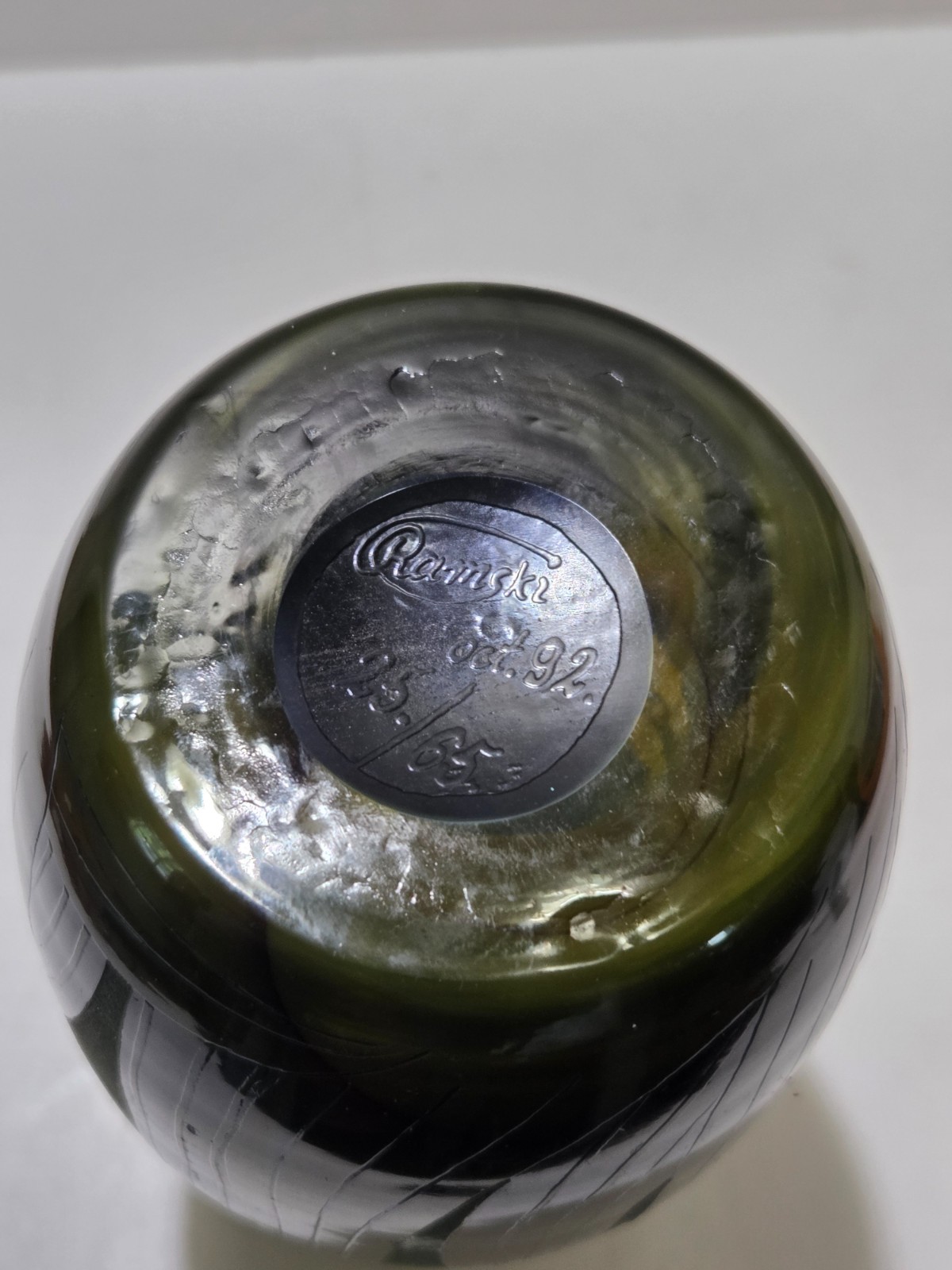 Ryszard Ramski Green Cameo Art Glass Vase #25 Of 65 Signed /Dated October 92READ