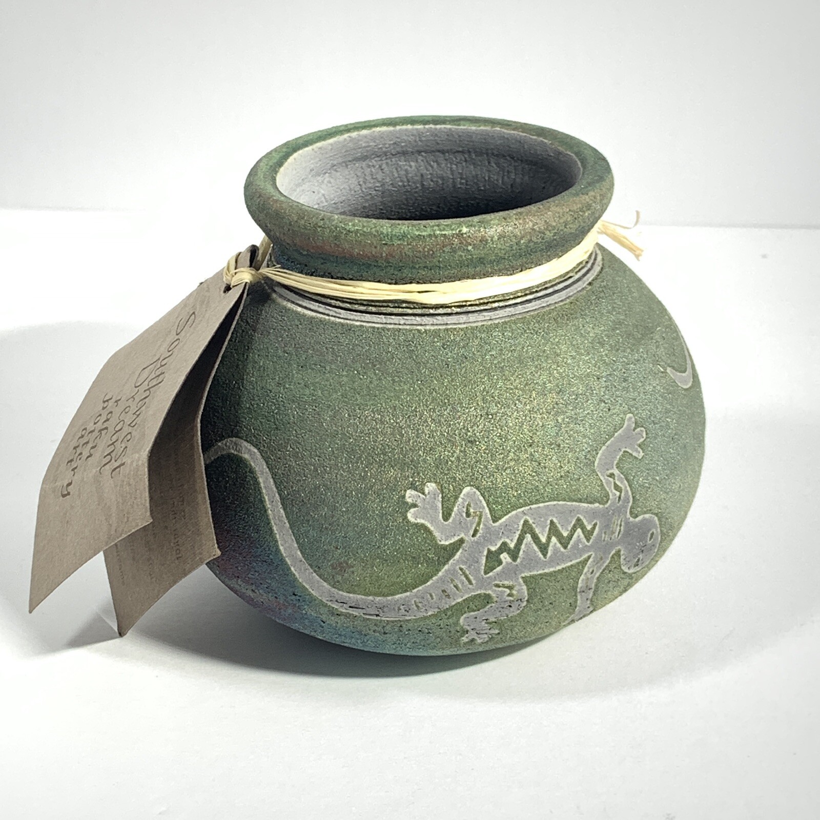 Signed Jeremy Diller Gecko Handcrafted Raku Pottery Small Clay Pot Lizard 3″ NWT