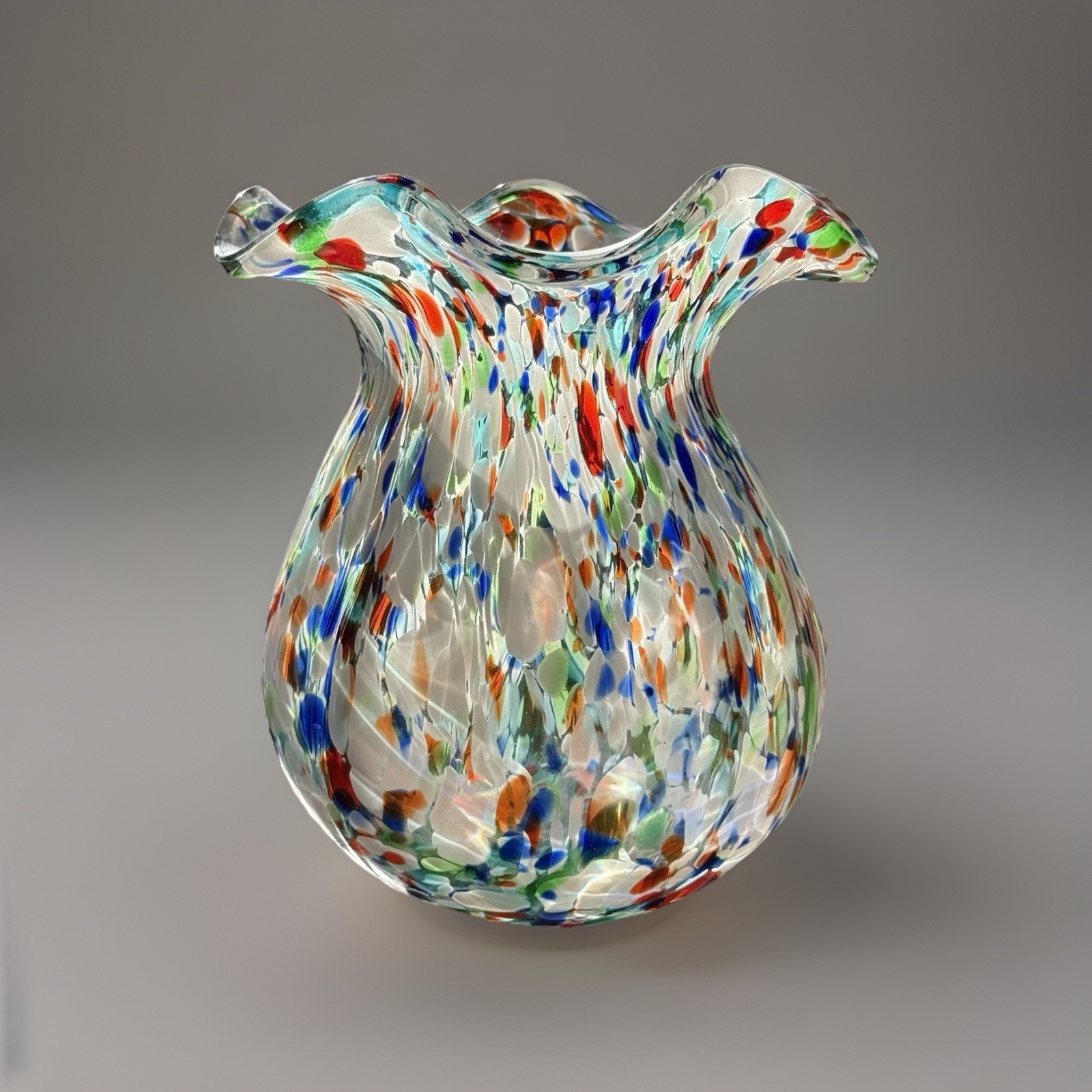Vtg Murano Confetti Art Glass Vase Aqua Frit Ruffled Rim 4 Applied Glass Feet 7”