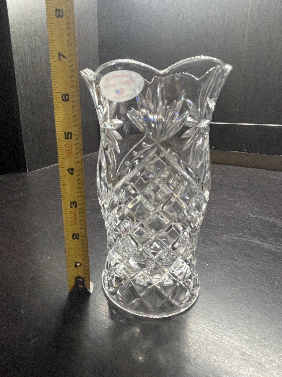 Teleflora 6.5″ Tall, 24% Lead Crystal Pineapple Design Flower Vase – Made in USA