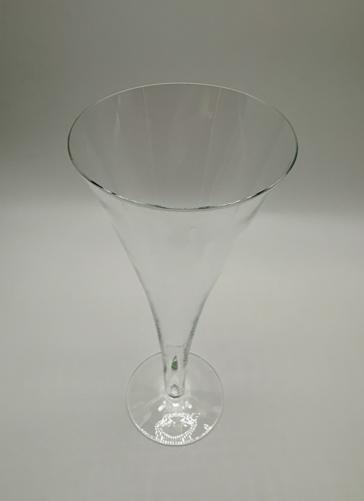 Vintage Swedish Orrefors Crystal – Beautiful Flute Hallow Clear HTF 💙