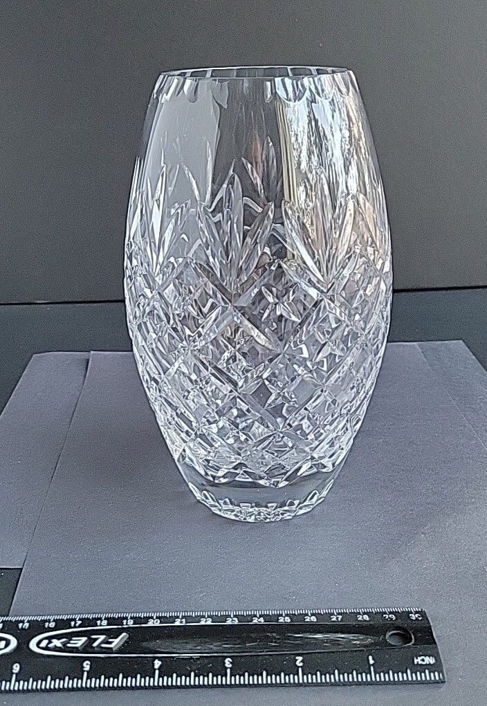 Crystal Clear Industries Hand Cut Crystal Vase – Hungary 8.5″ – SEE DESCRIPTION