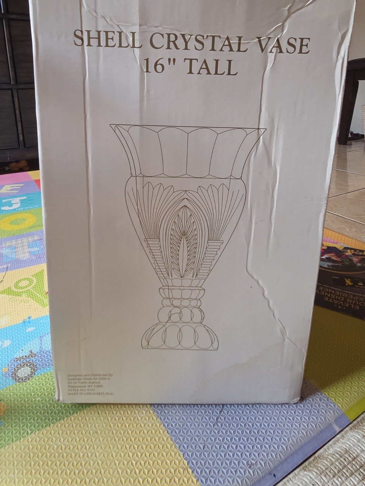 Shannon 24% Lead Crystal Vase By Godinger Coquille Shell Czech Rep 16″ Tall