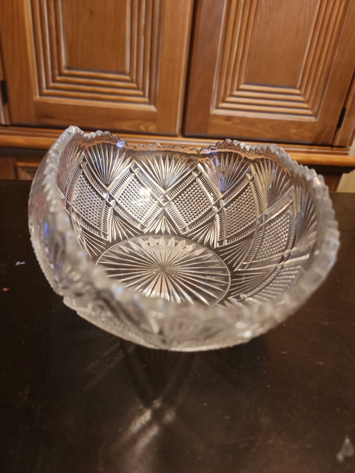 Vintage L.E. Smith Pressed Uranium? Manganese Glass Pineapple Diamond Fan Bowl