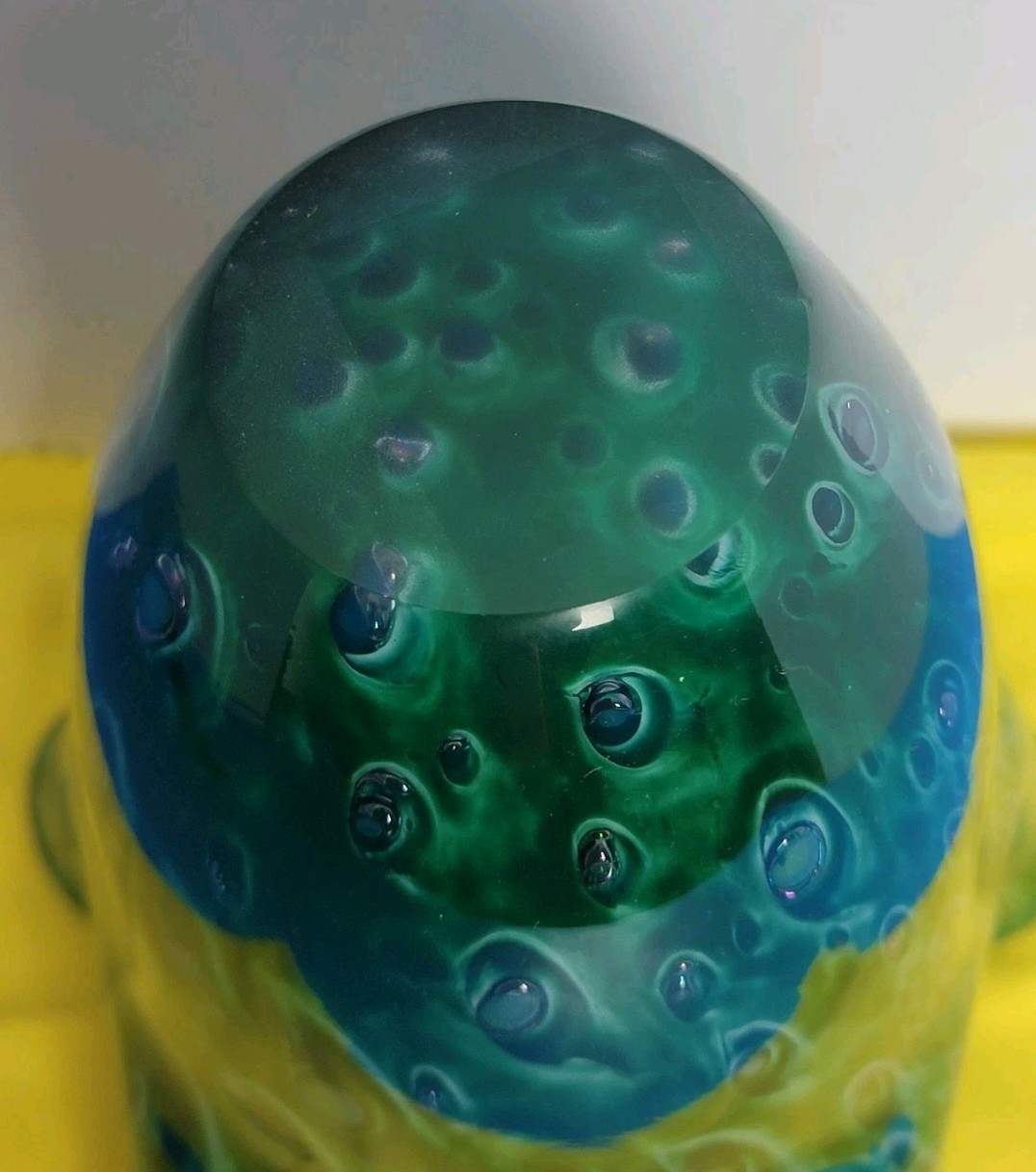 Vintage 6.75″ Tall Art Glass Vase Peacock Green With Blue Interior