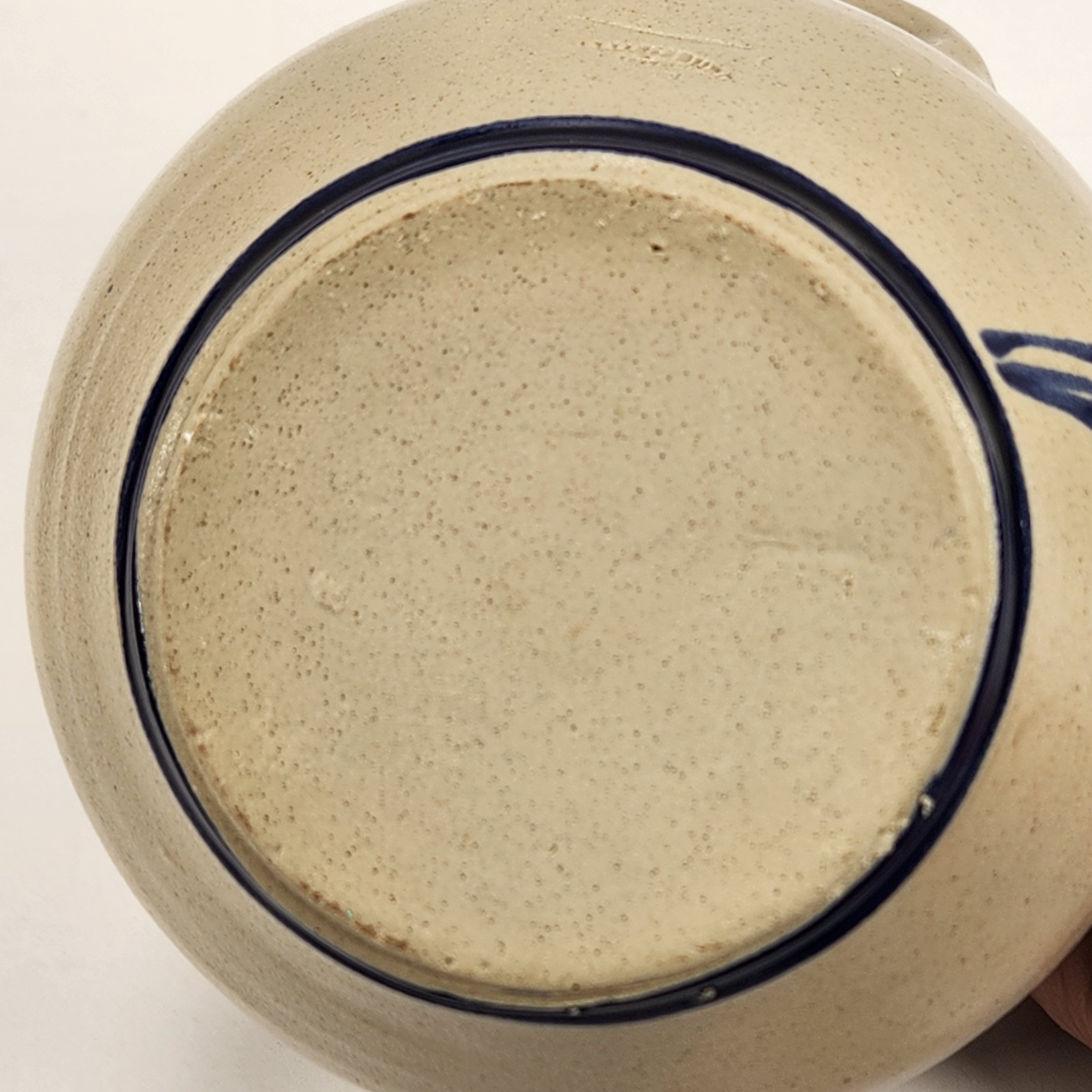 VTG Williamsburg Pottery Salt Glazed Blue Flower Handled Crock Farmhouse USA 5″