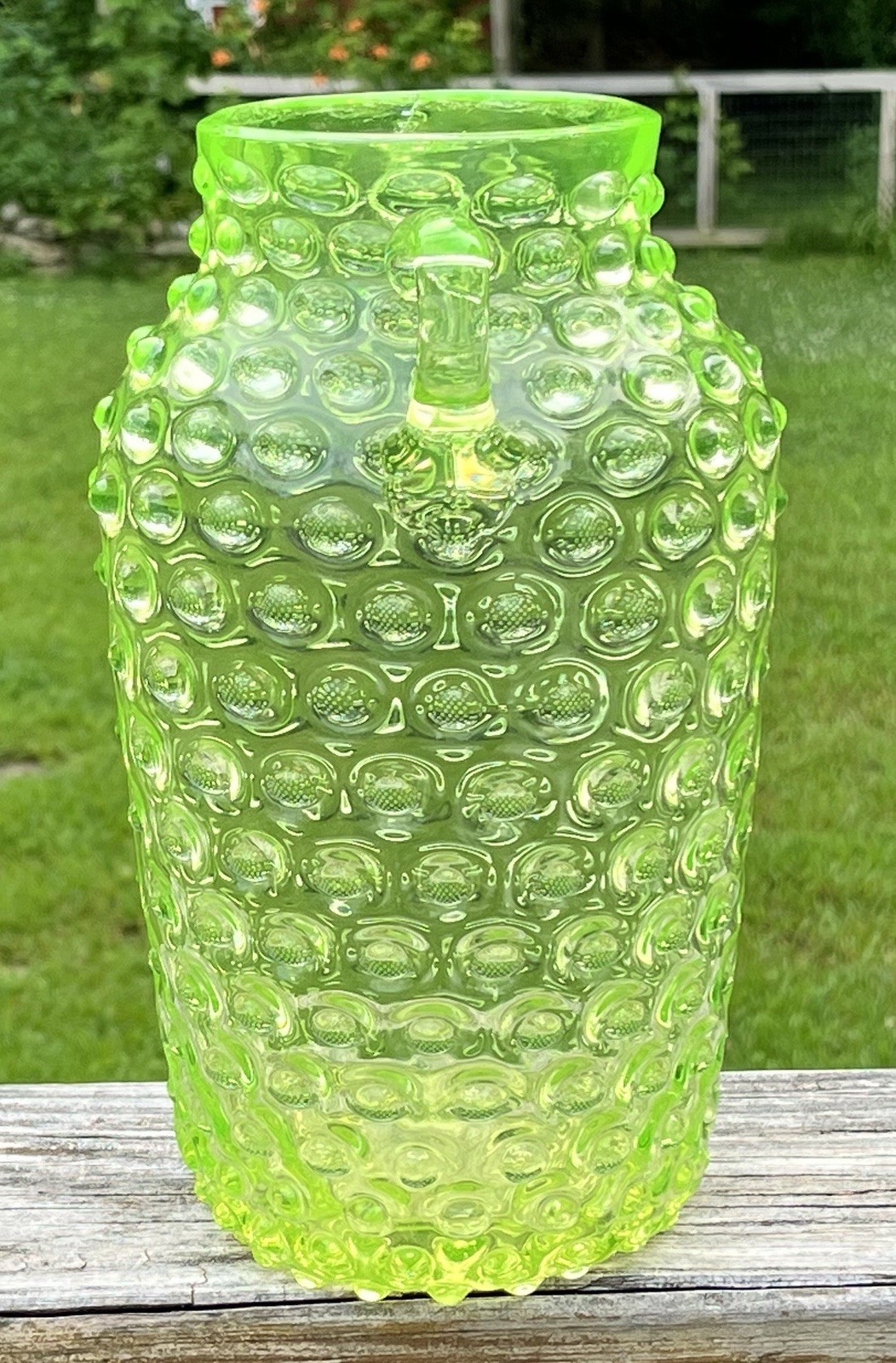1880’s Vaseline Uranium Art Glass Two Handled Thousand Eye 10 1/2” X 6 1/4” Vase