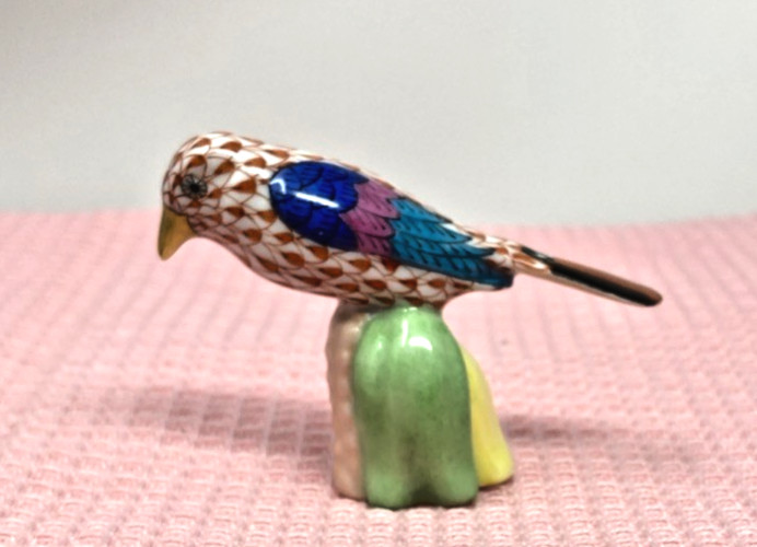 Herend Hand painted Bird Fishnet Figurine EUC