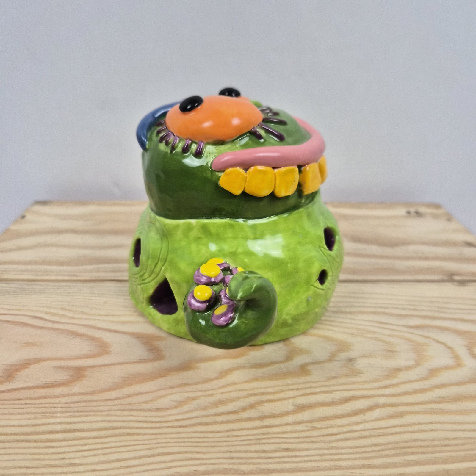 Studio Art Pottery Monster Sculpture Whimsical Alien Octopus Face Figurine 5×8