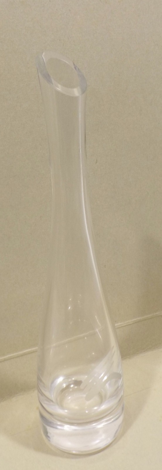 Marc Aurel vintage glass vase / clear handle vase 26cm