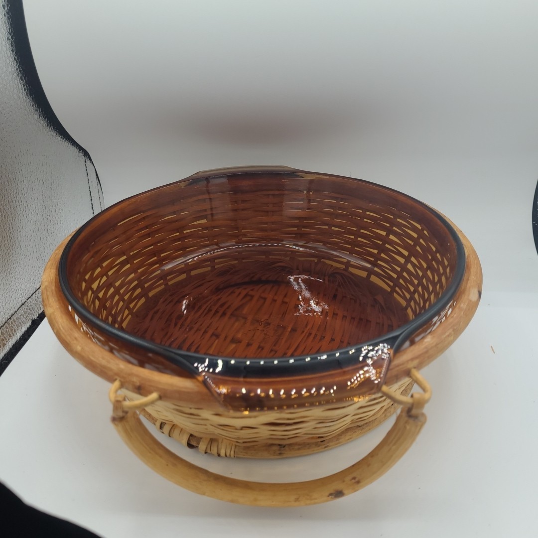 Anchor Hocking Amber Brown 2 QT Oval Casserole Dish #433 Wicker Basket No Lid