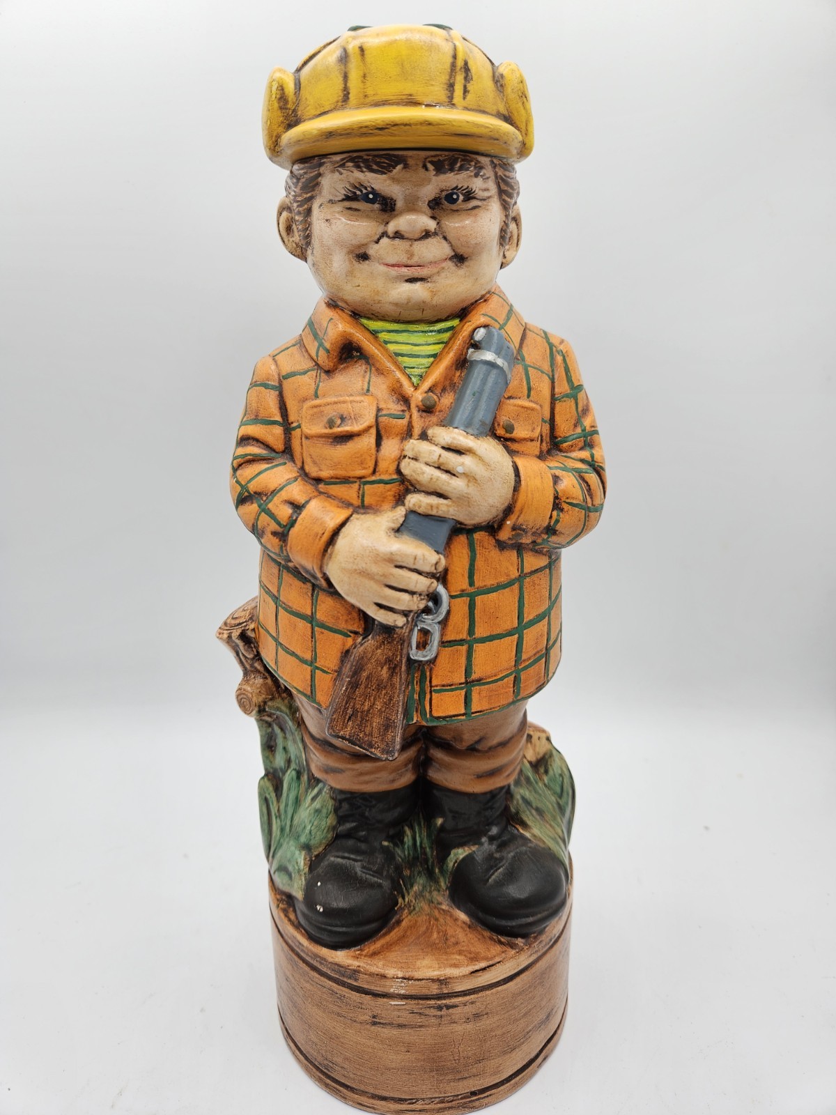 Vintage 1975 Decanter Alberta’s Mold Inc Ceramic Hunter Statue Figure Pottery