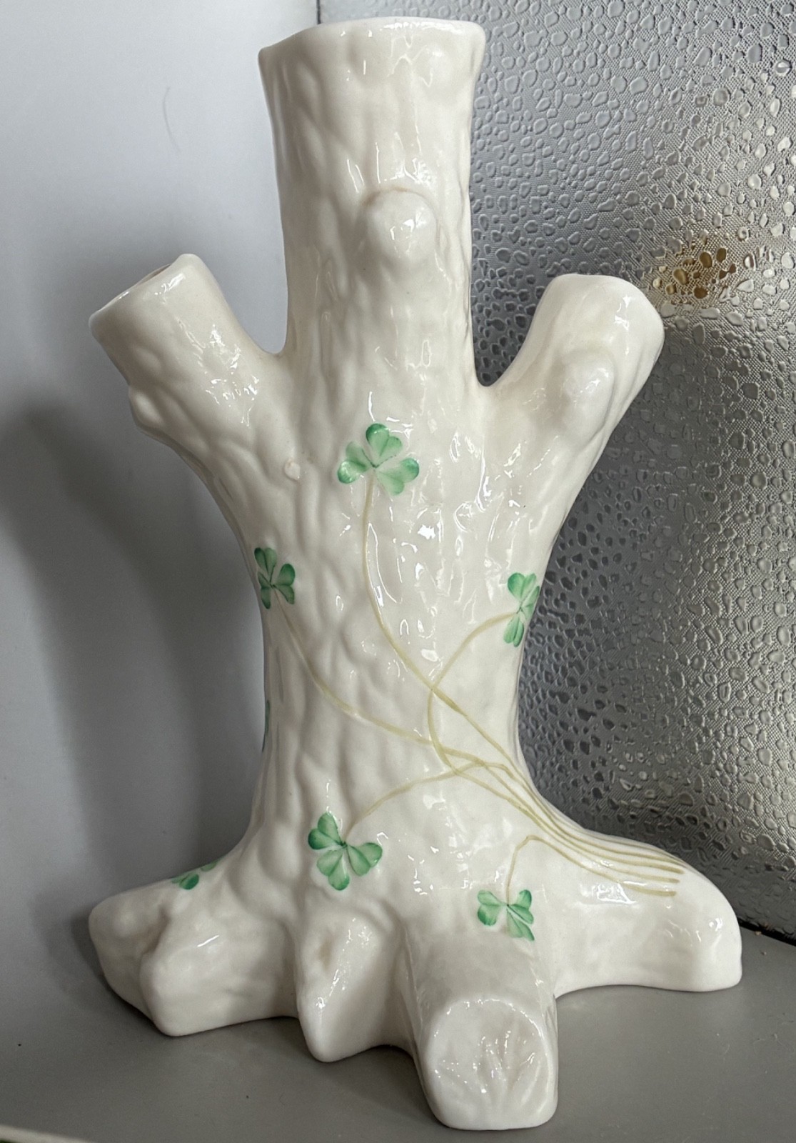 Shamrock 3 Branch Tree Trunk Vase by Belleek Pottery – 3rd Green Mark