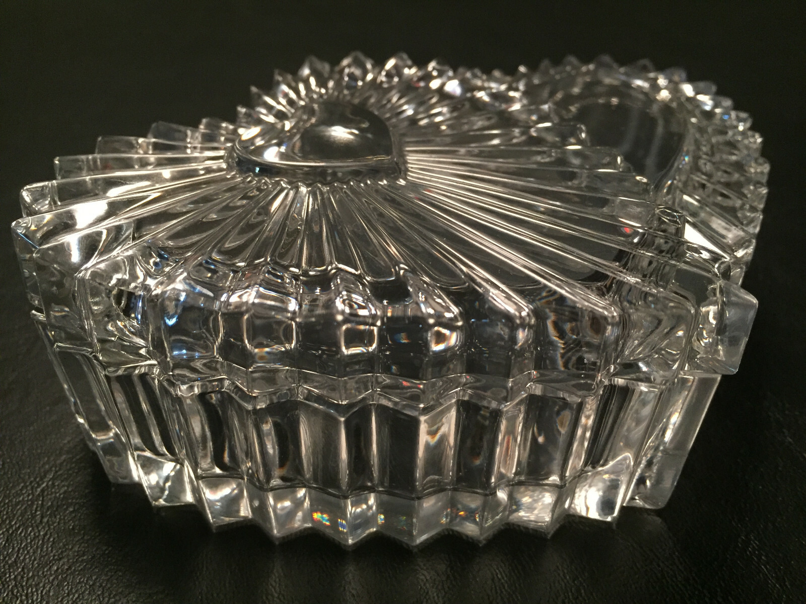 Mikasa FOREVER LOVE Lead Crystal Covered Double Heart Trinket Box NOS PRISTINE