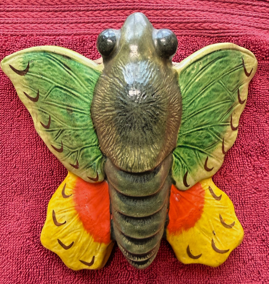 MCM Butterfly Moth Wall Pocket/Vase Ceramic Japan Great Color Green/Yellow Vtg