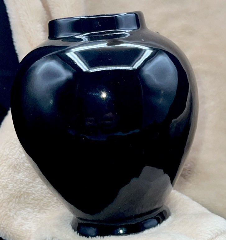 1970’s Imperial Kutani Japanese Jar Urn Black Gold Cart Flowers Hand Painted 6″