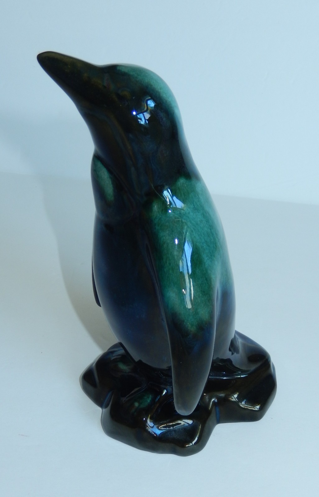 Blue Mountain Pottery – Penguin Green Glaze EUC