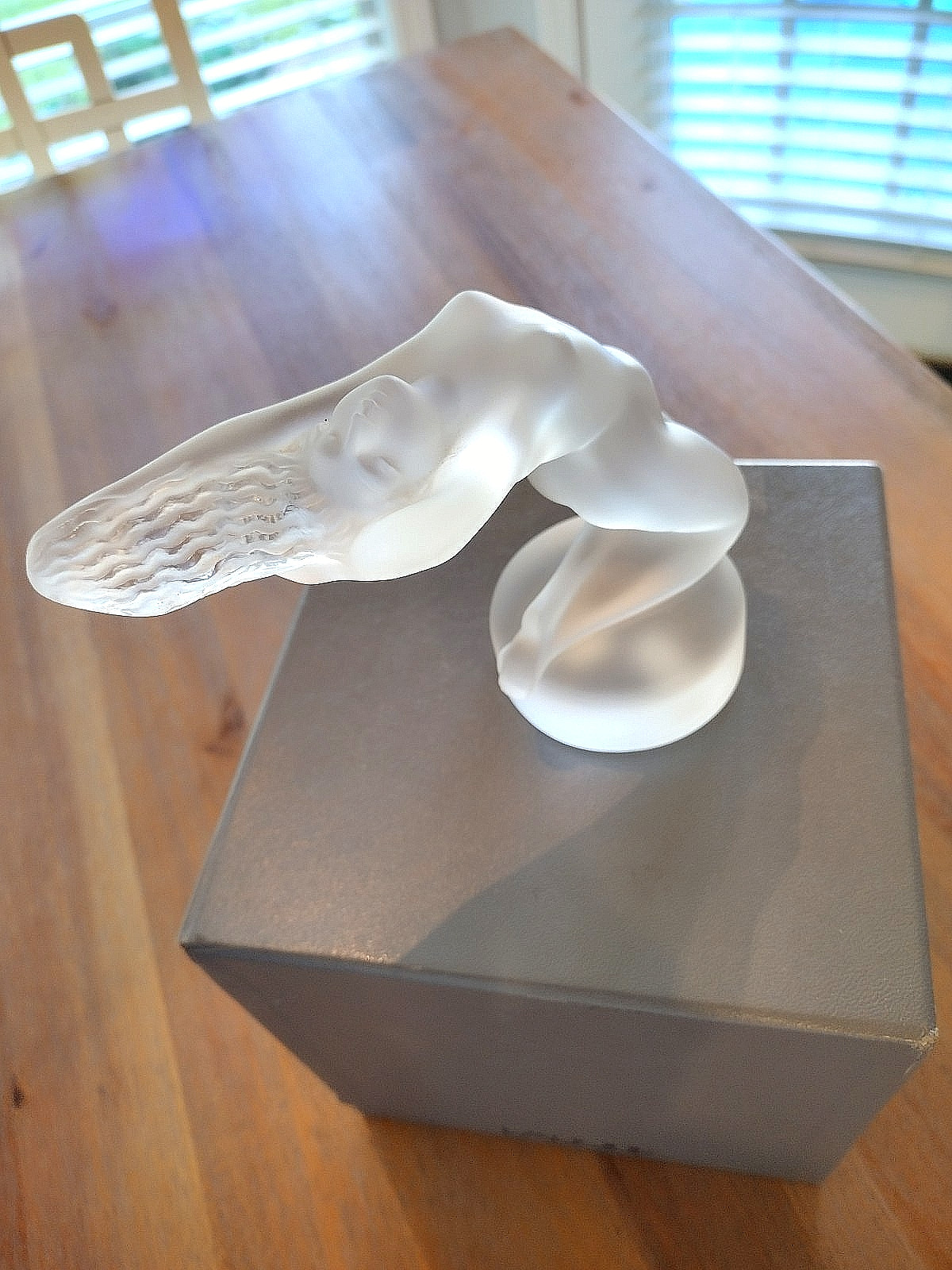 PERFECT LALIQUE ART DECO CRYSTAL CHRYSIS NUDE FIGURINE HOOD ORNAMENT W/ LABELS