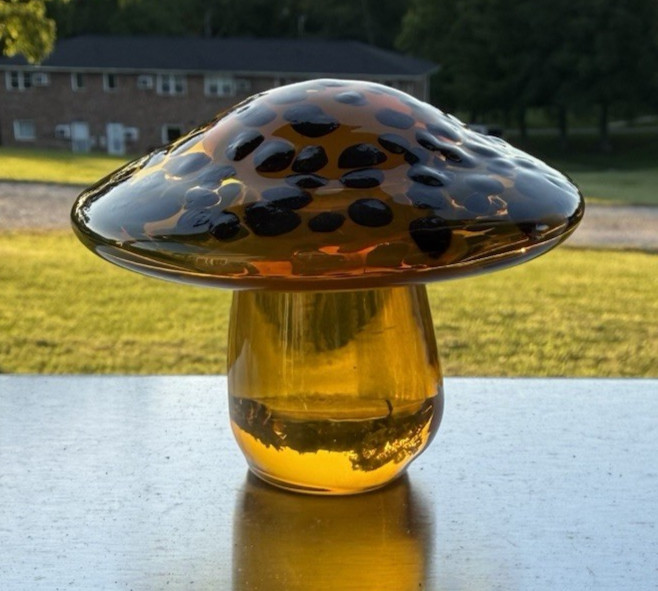 Blenko Glass Mushroom Paperweight – Citrine with Dark Spots