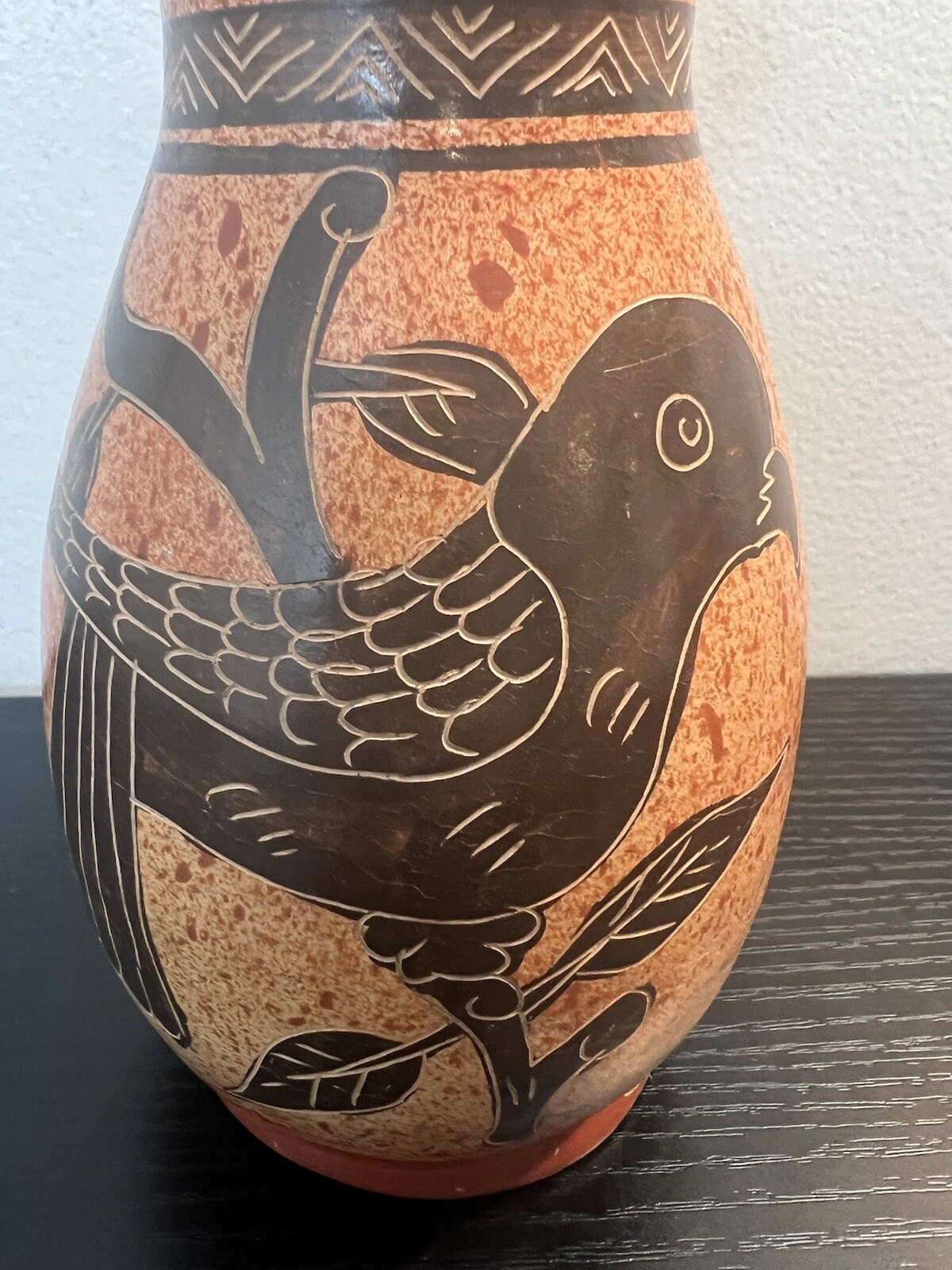 Art Pottery Clay Painted Engraved Costa Rica Vase With Birds