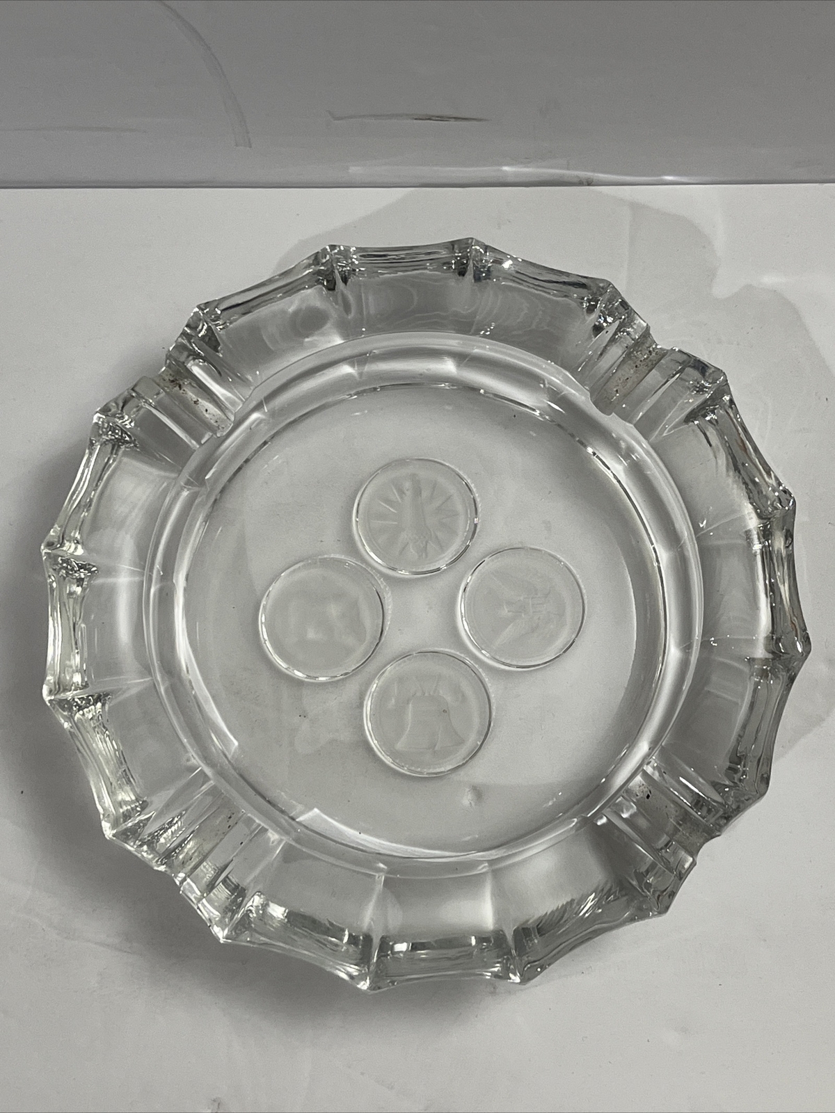 VINTAGE FOSTORIA CLEAR COIN GLASS 4 COIN CIGARETTE CIGAR ASHTRAY 8”