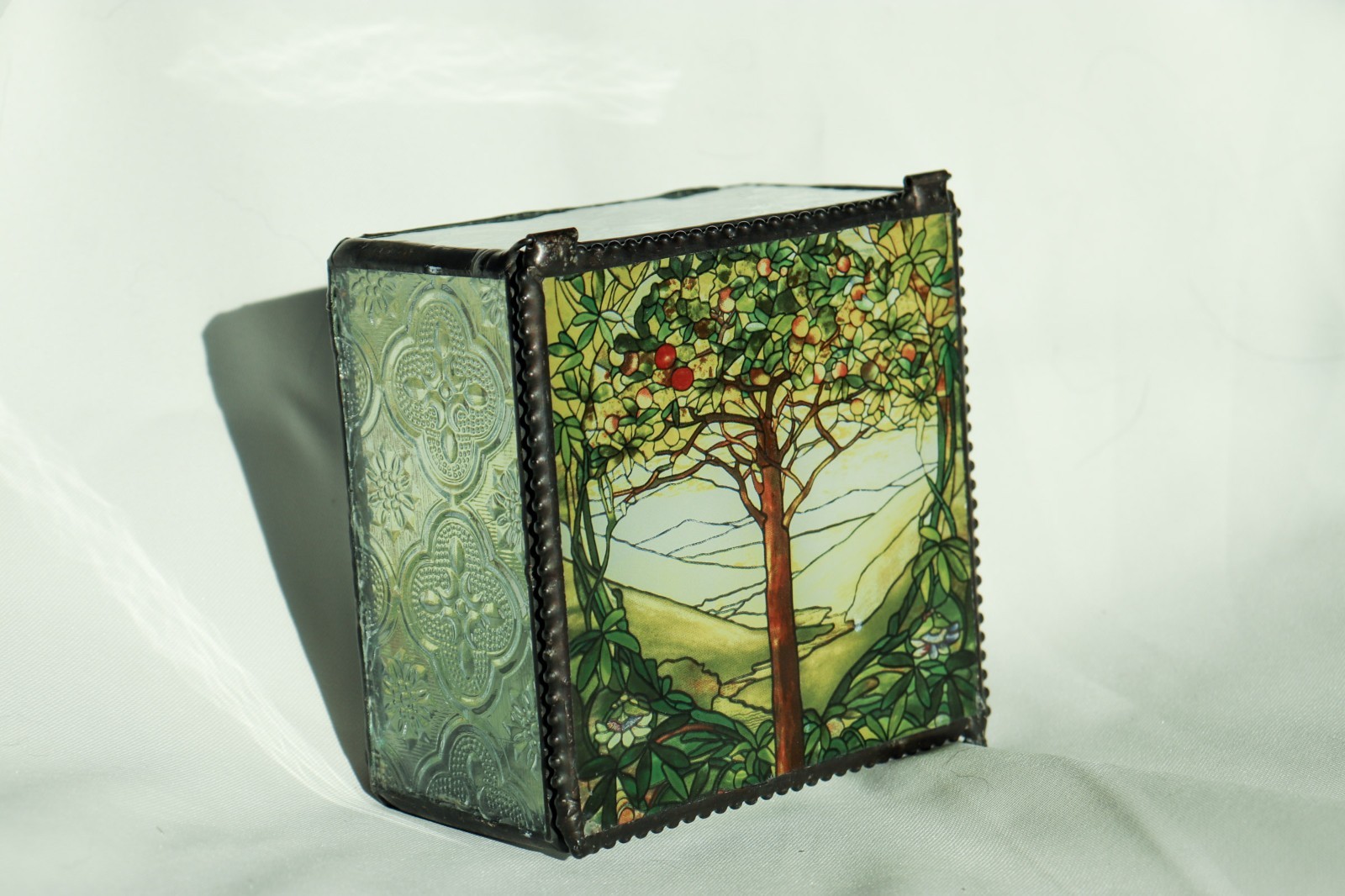 Tiffany Style Tree Of Life Stained Glass Art Jewelry Trinket Box Mirrored Bottom
